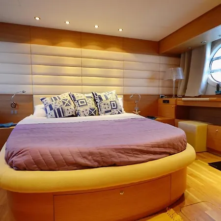 Layla Yacht 巴勒莫